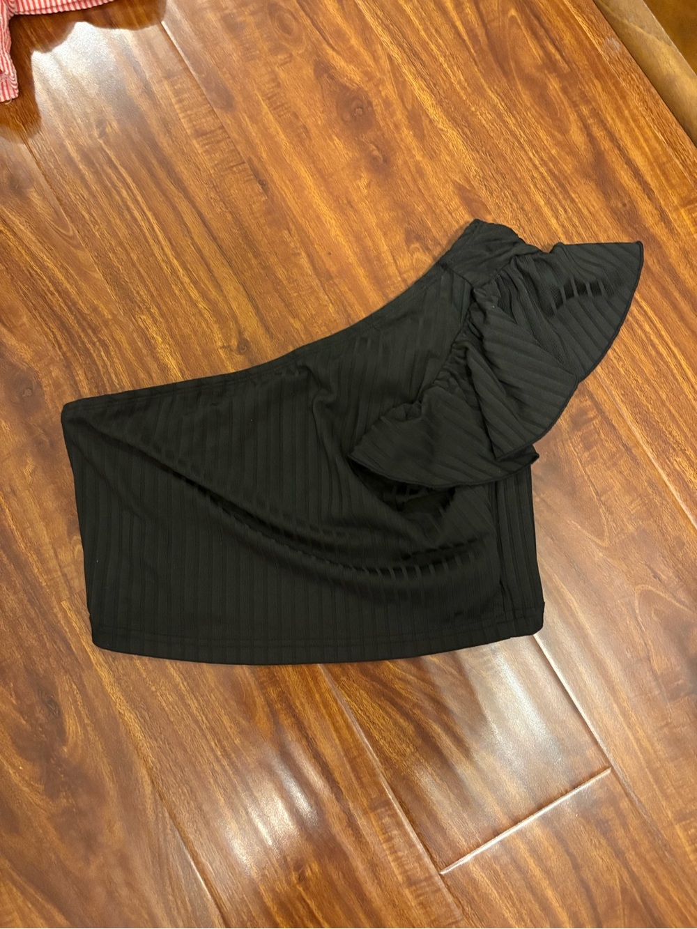 One-Shoulder Black Ruffled Crop Top
